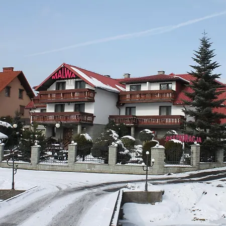 ベッド・アンド・ブレックファスト Malwa 3*